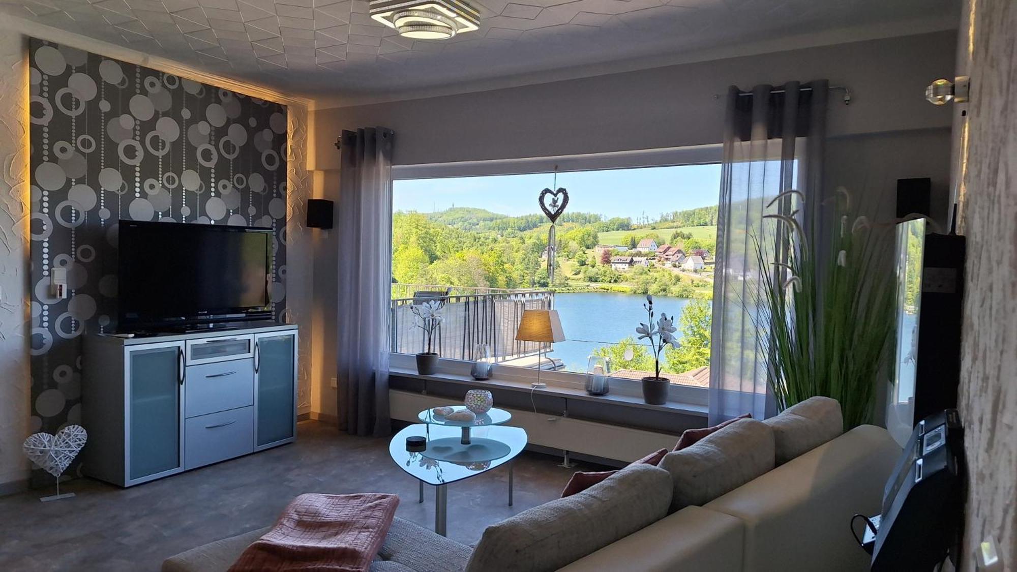 Seeblick-Ferienwohnung Im "Ferienhaus Agger-Blick" Mit Traumhafter Sonnen-Terrasse, Sauna, E-Kamin & Kajak Gummersbach Exteriér fotografie