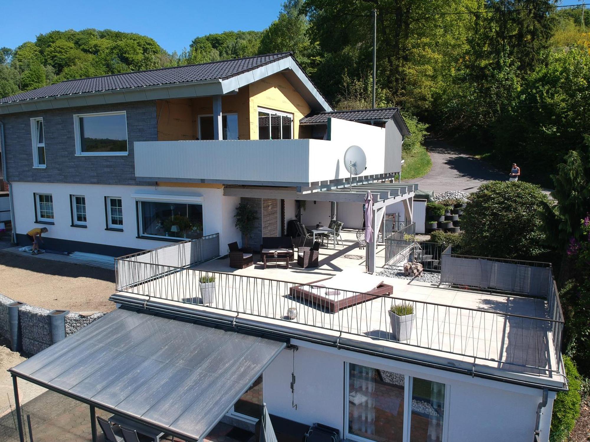 Seeblick-Ferienwohnung Im "Ferienhaus Agger-Blick" Mit Traumhafter Sonnen-Terrasse, Sauna, E-Kamin & Kajak Gummersbach Exteriér fotografie